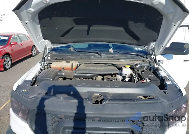 1C6SRFFM1LN372182: 44194017