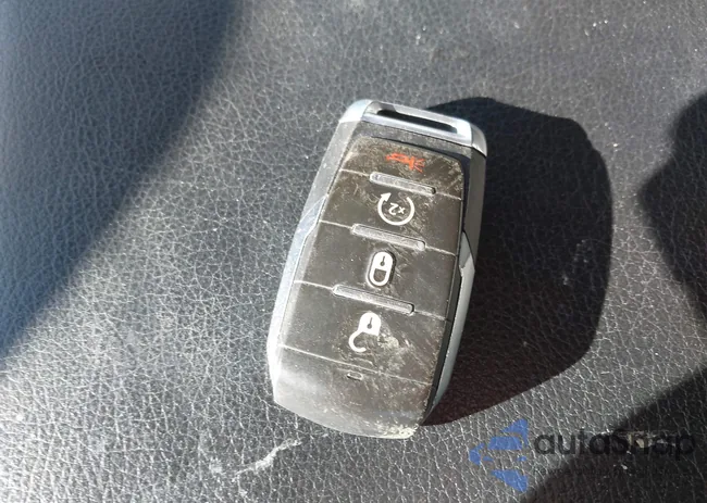 1C6SRFFM1LN372182: 44194017