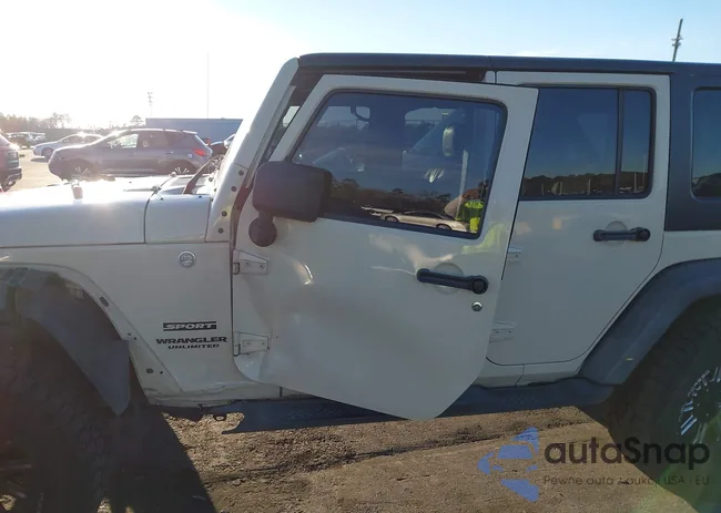 1J4BA3H15BL595976: 44194102