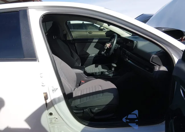 3KPFU4DE8SE038713: 44194142