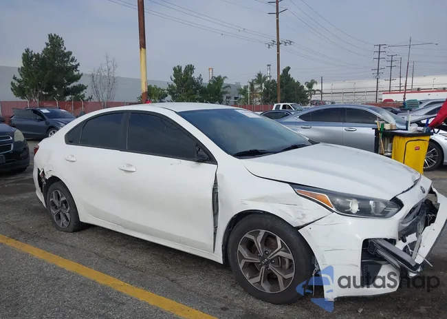 3KPF24AD0LE203902: 44194166