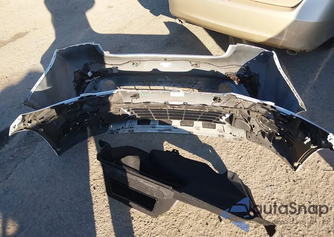 WBA5R1C00LFH48200: 44194174