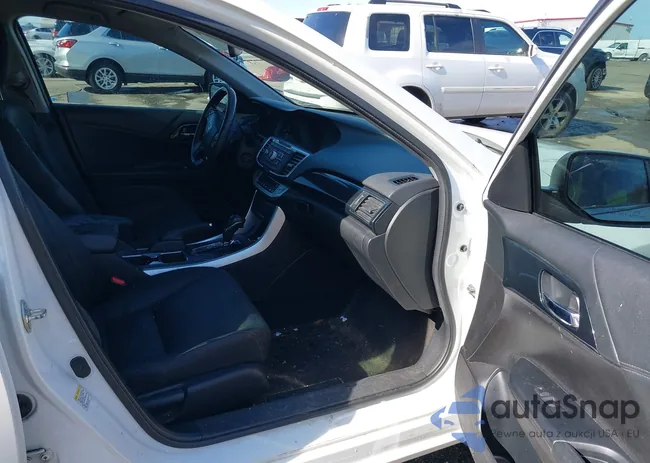 1HGCR2F55EA001147: 44194331