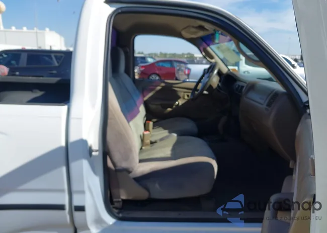 5TENM92N12Z095355: 44195401