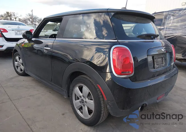 WMWXP5C5XGT739302: 44195415