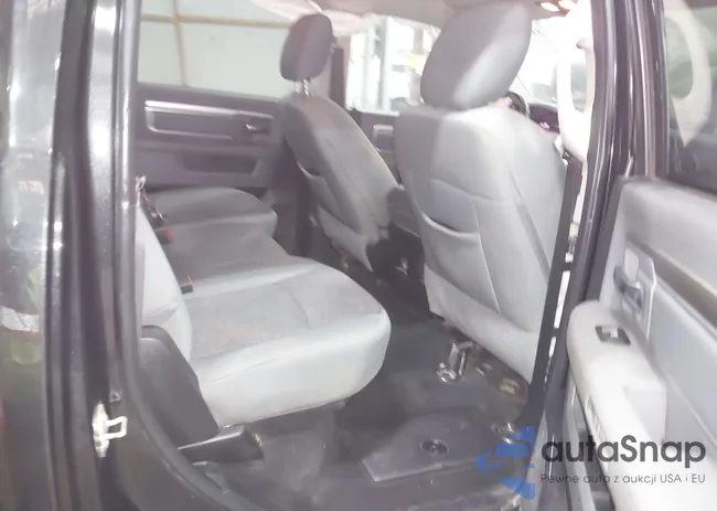 1C6RR7LT4FS782531: 44195492