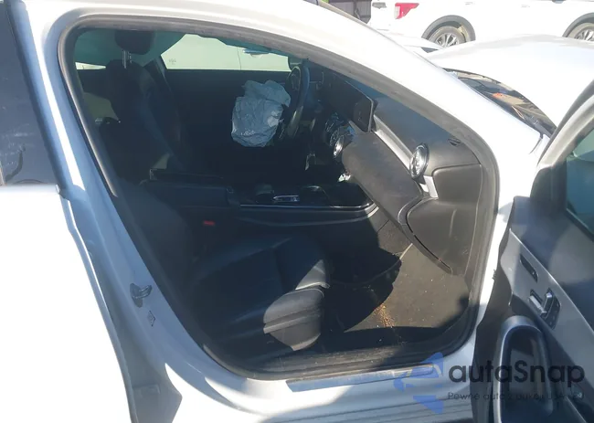 WDD3G4EB0KW026291: 44195498