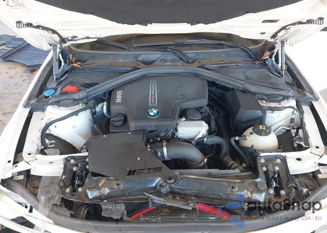 WBA4C9C5XGG140785: 44195501