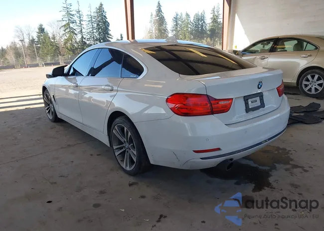 WBA4C9C5XGG140785: 44195501