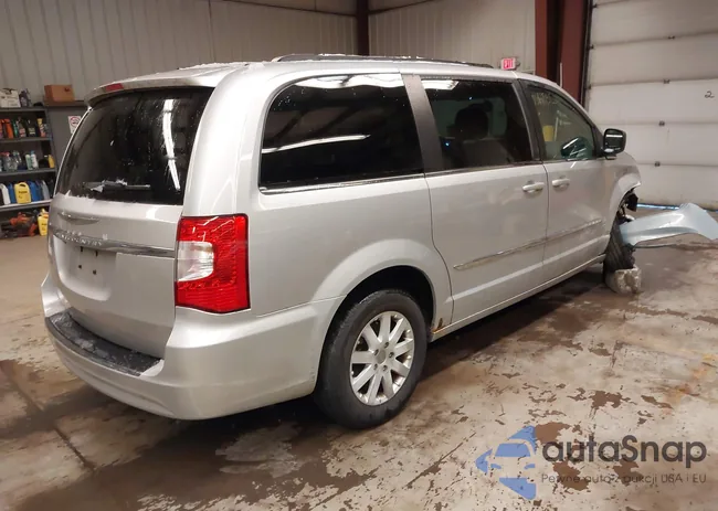 2C4RC1BG9CR188414: 44195536