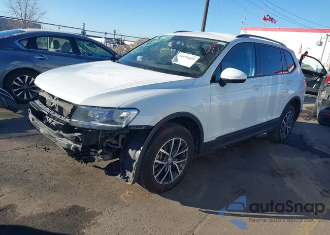 3VV0B7AX0MM155974: 44195609