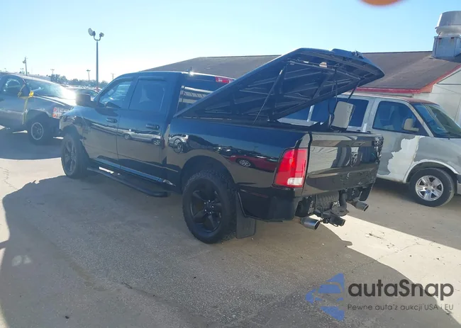 1C6RR6LT3KS633371: 44195634