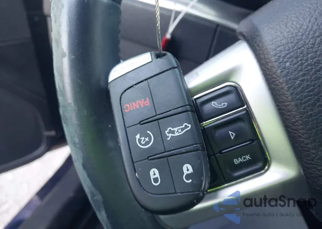 2C3CDXCT9DH680146: 44195640