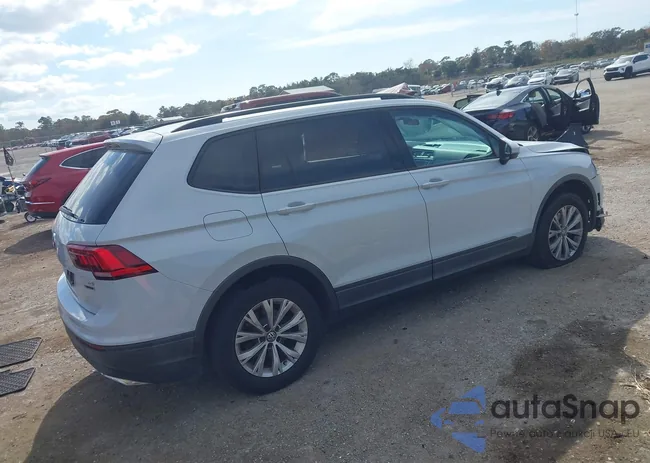 3VV0B7AX0JM058334: 44195643