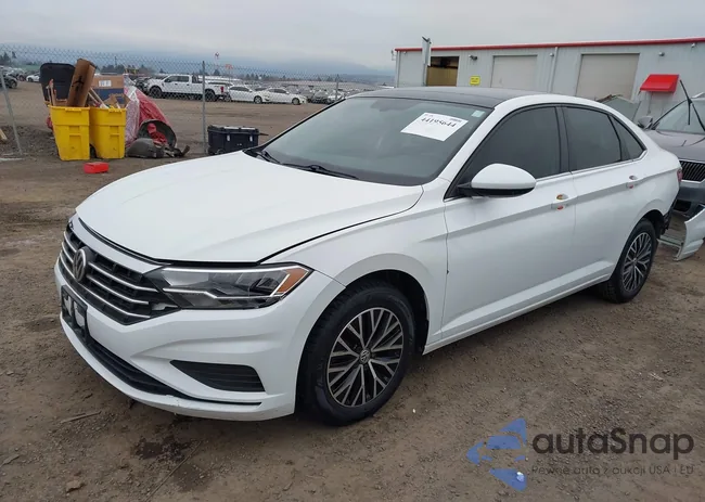 3VWC57BU8MM080221: 44195644