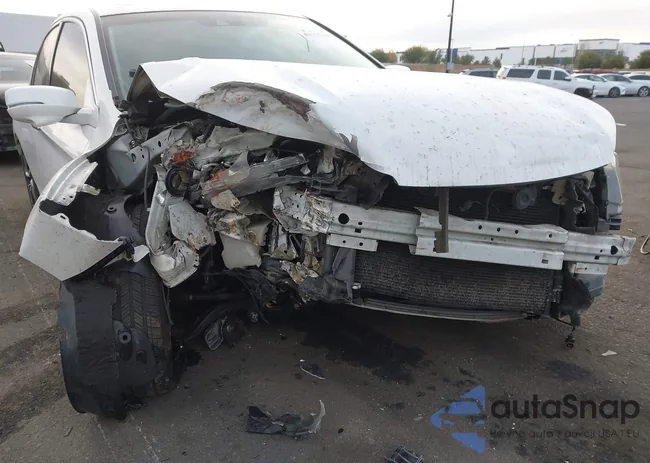 1HGCR3F87DA021205: 44195683