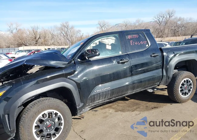 3TYLB5JN6ST076762: 44195702