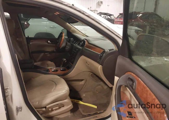 5GAKVCED5CJ386728: 44195748