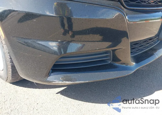 2C3CDXBG0JH303530: 44195771