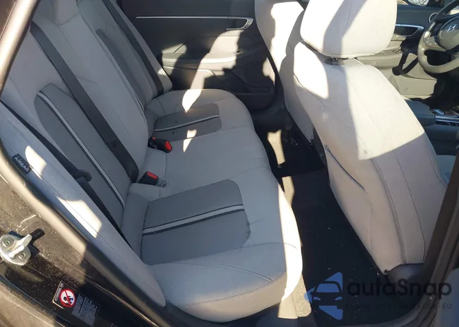 5NPEG4JA6MH063242: 44195783