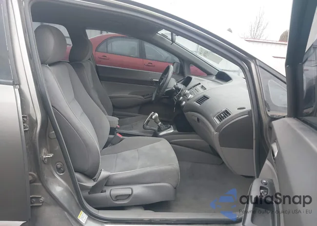 2HGFA15558H300997: 44195790