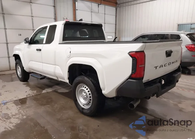 3TYJDAHN0ST023295: 44195804