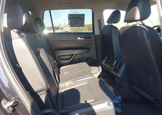 1V2CR2CA2JC581034: 44195873