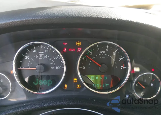 1C4HJWFG3GL345748: 44195892