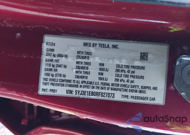 5YJ3E1EB0RF827073: 44195954