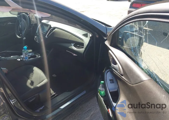 1G1ZE5ST4GF297335: 44195960