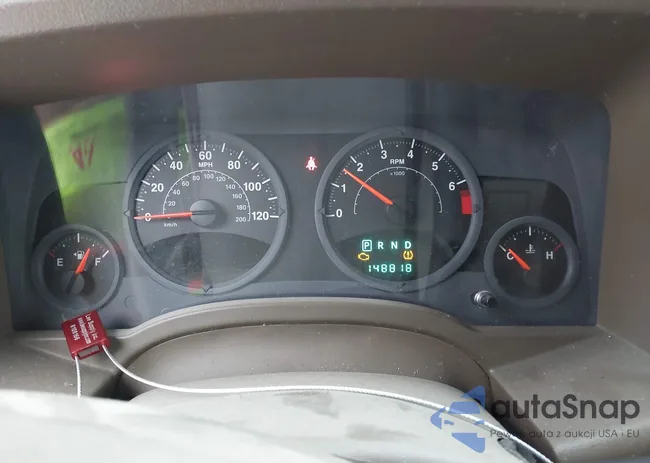 1J8FT47W48D554383: 44195980