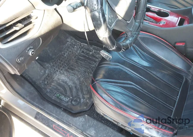 1G1ZD5ST4NF127928: 44195027