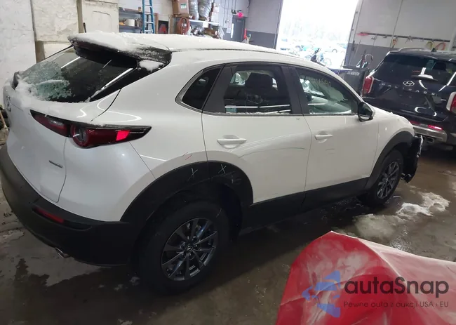 3MVDMBAM5SM796889: 44195040