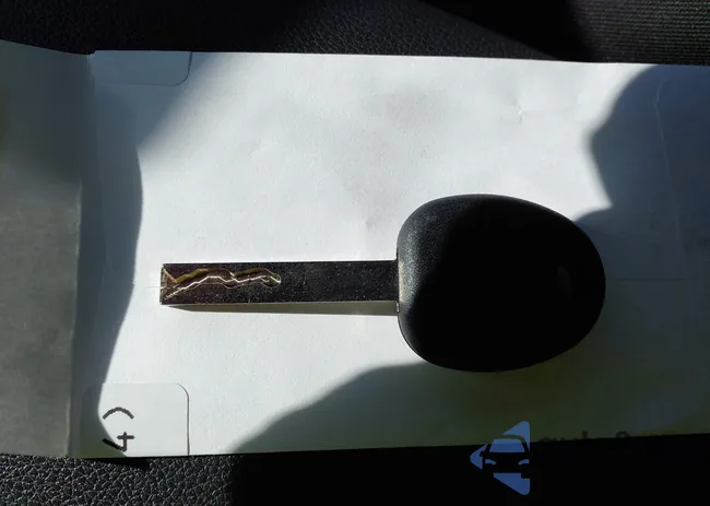 KM8K2CAB0NU889074: 44195043