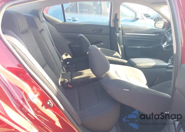 1N4BL4DW6PN426431: 44195087