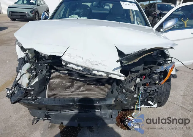 1C3CCBCG0CN188717: 44195123