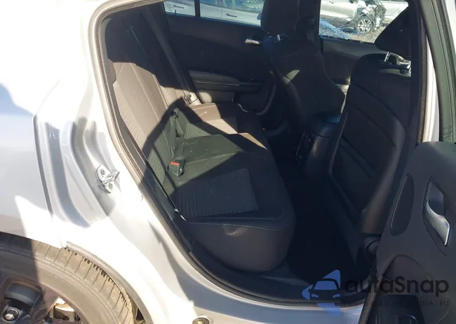 2C3CDXCT3PH536144: 44195135