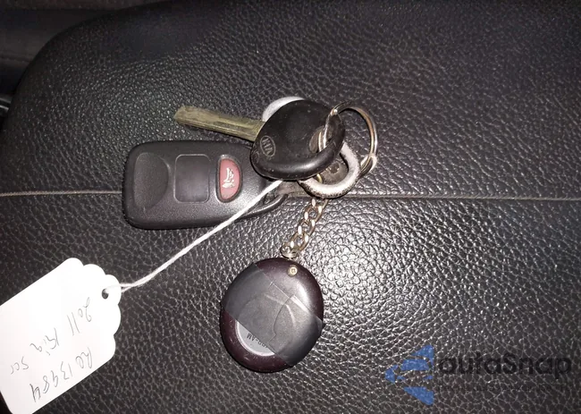 5XYKT3A15BG183630: 44195165