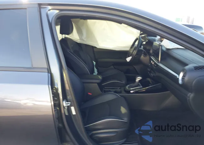 3KPF54AD8PE591197: 44195185