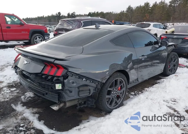 1FA6P8TH9R5103011: 44195196