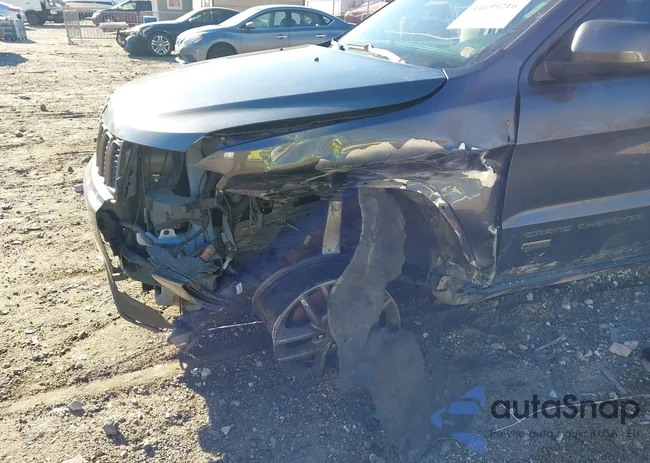 1C4RJEAG5GC382774: 44195216