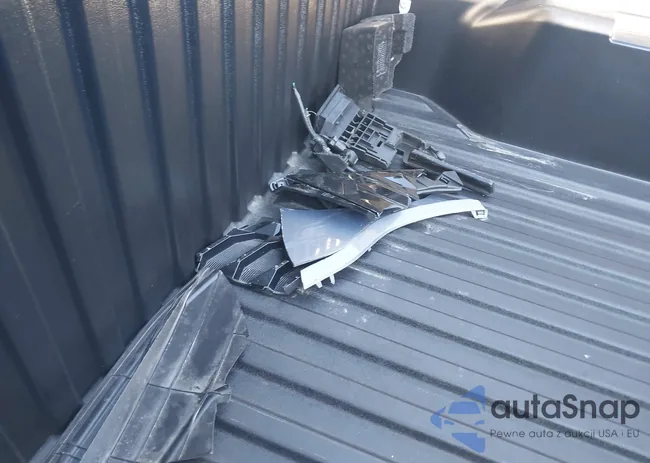 3TMKB5FN6SM029389: 44195228