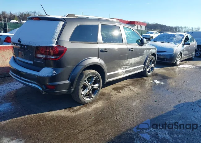 3C4PDDGG6GT168588: 44195258