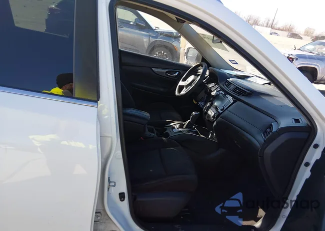 KNMAT2MT3KP510722: 44195321