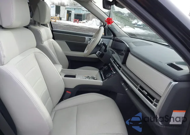 5NMP3DG18RH009778: 44195370