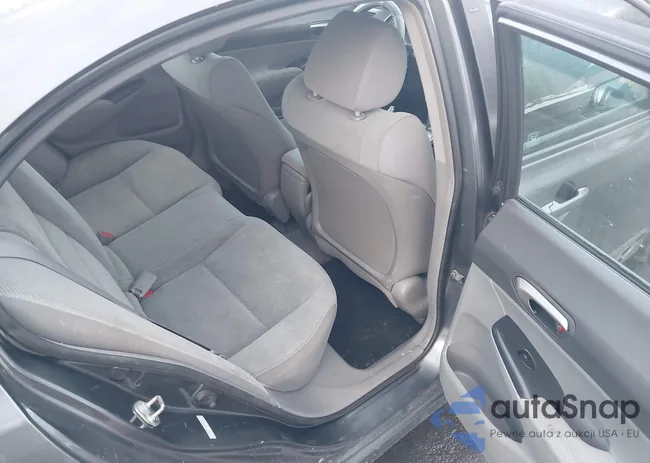 2HGFA1F50AH542696: 44196416