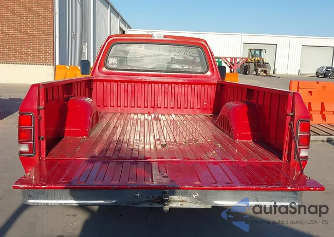 1B7FD04T3HS518834: 44196499