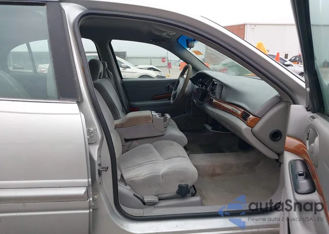 1G4HP54K9Y4193904: 44196501