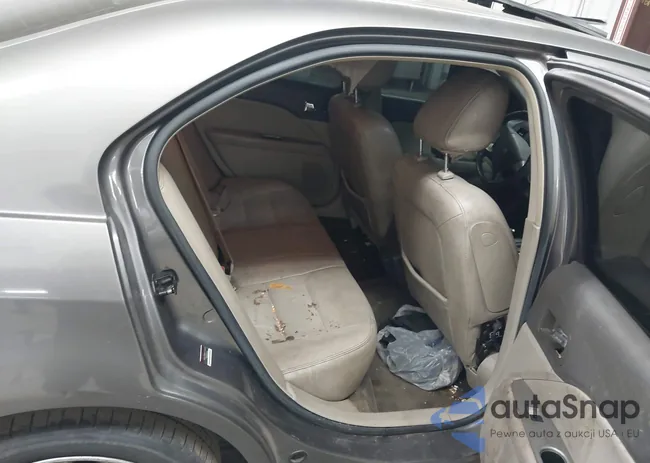 3FADP0L32AR361496: 44196580