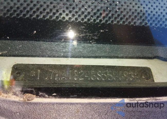 1D7HA18248S558693: 44196583